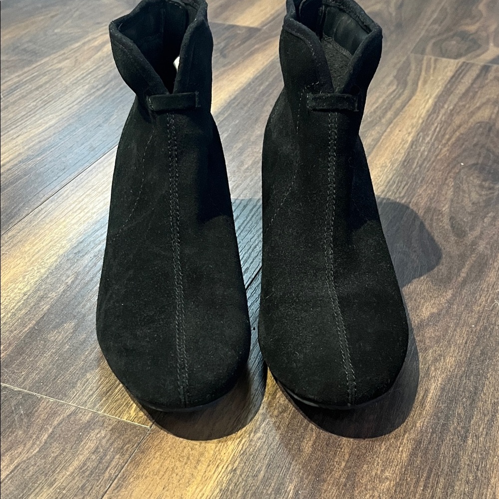 Black Ankle Boots for Women